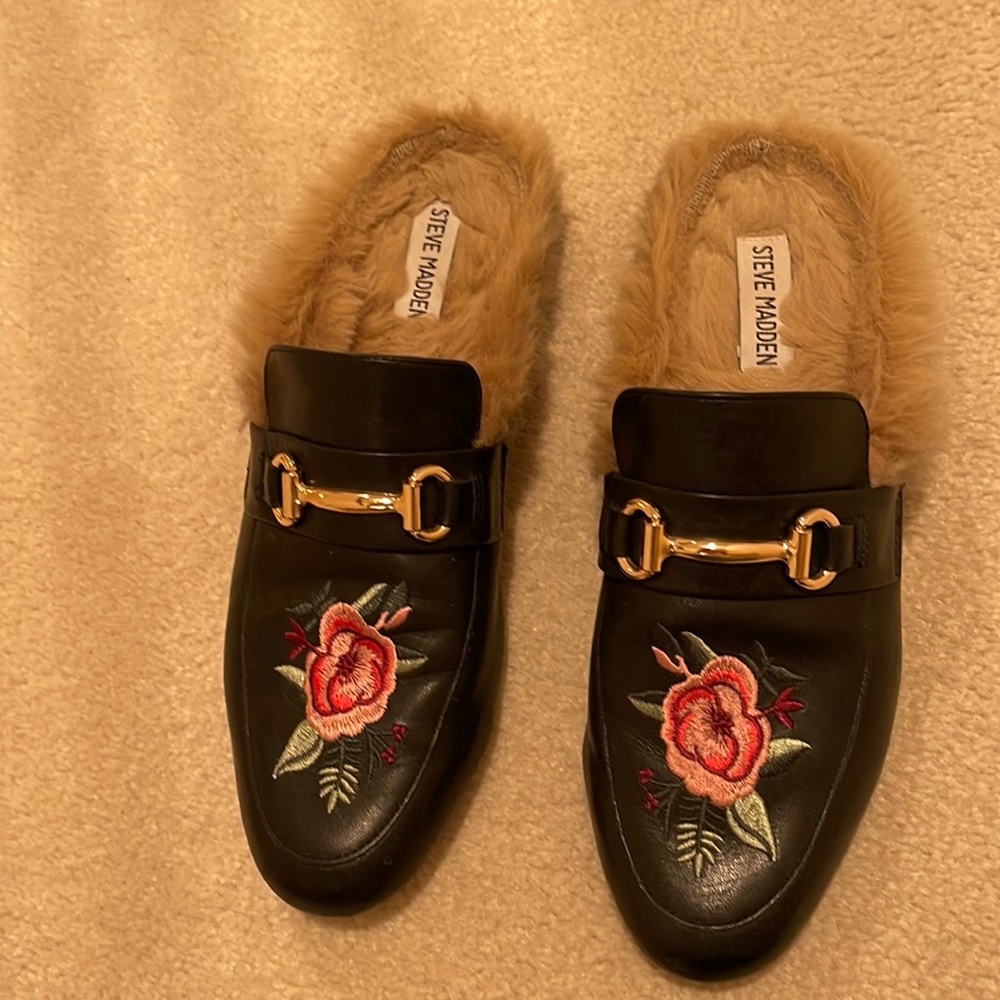 Steve Madden/ Gucci-like mules.  Size 9.